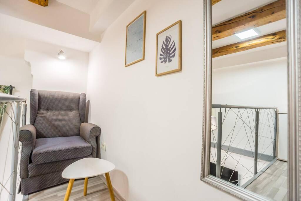 Apartma N'Poznam Tobacna Ljubljana Exterior photo